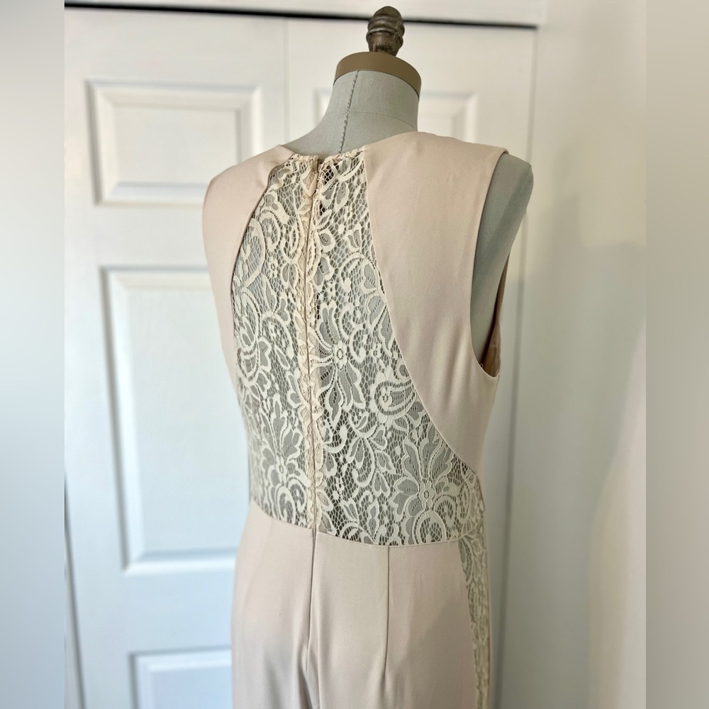 Bebe Women's Pant Jumpsuit w/ Floral Lace Back Down the Sides Size 12 - Picture 5 of 6